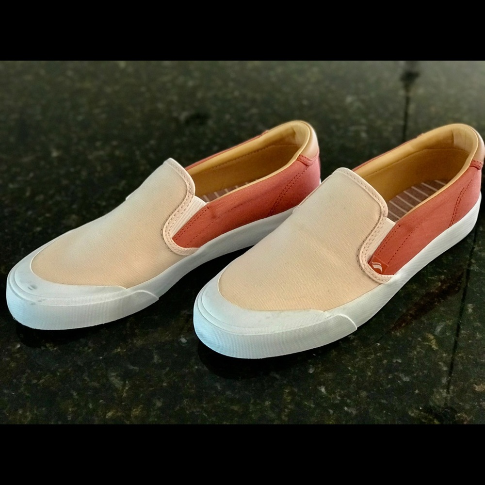 Keds DreamFoam Size 10 two tone slip on shoes